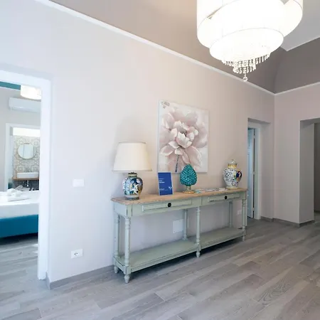 Domus Federiciana 3*