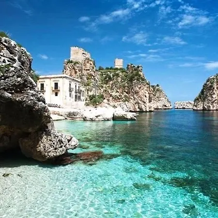 Domus Federiciana Castellammare del Golfo
